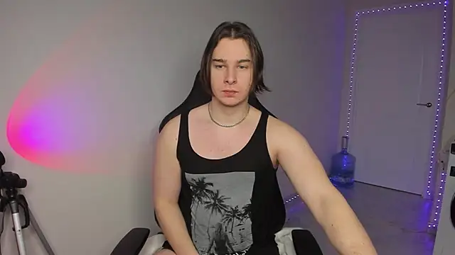 Vincent Strong online show from January 12, 7:53 am