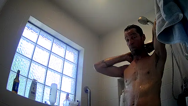 druetrue online show from October 5, 7:40 pm