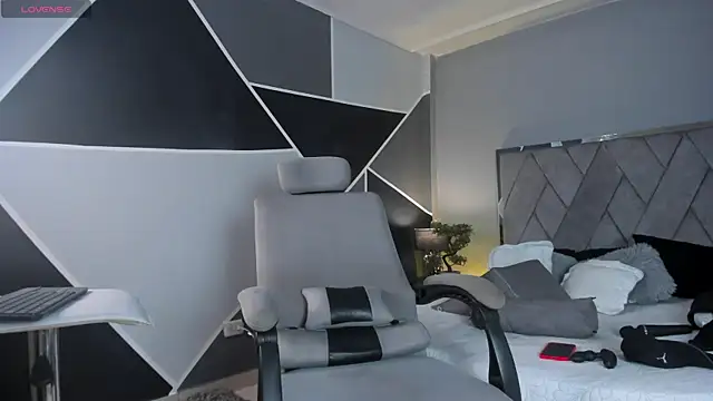 Markbrown online show from January 27, 8:39 pm