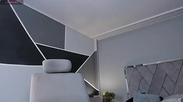 Markbrown online show from December 8, 1:47 pm