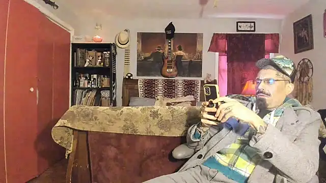 RoosterWabbit online show from March 15, 9:16 pm