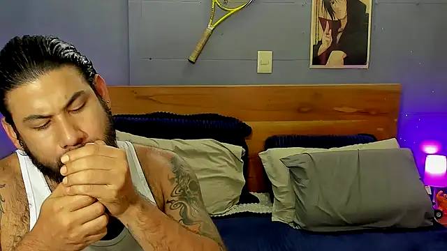 Prometeo-grizzly online show from December 22, 1:03 am