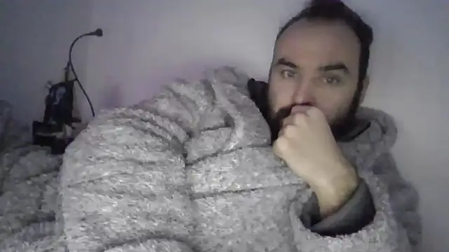 Snapshot of joaodias_97 chatting on March 2, 10:23 pm joaodias 97 online show from March 2, 10:23 pm