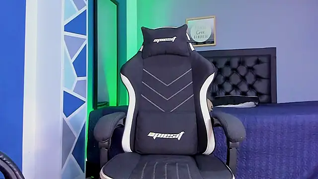 alex oficial online show from October 27, 1:41 am