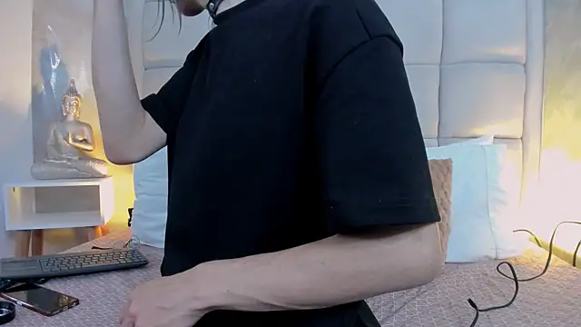 Hecatee 77 online show from September 27, 8:50 pm