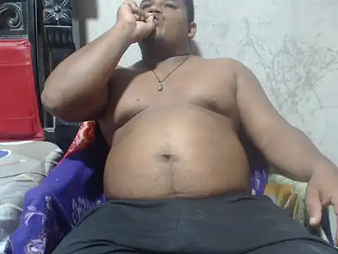 PONSE LATINO online show from September 11, 1:26 am