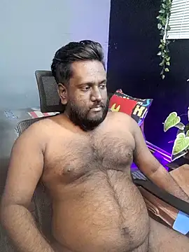 Rayansmith  online show from November 8, 1:25 pm