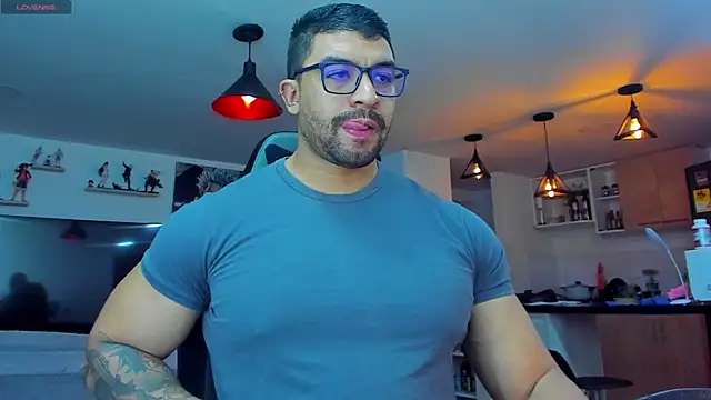 Michael Diamond online show from December 12, 2:59 am